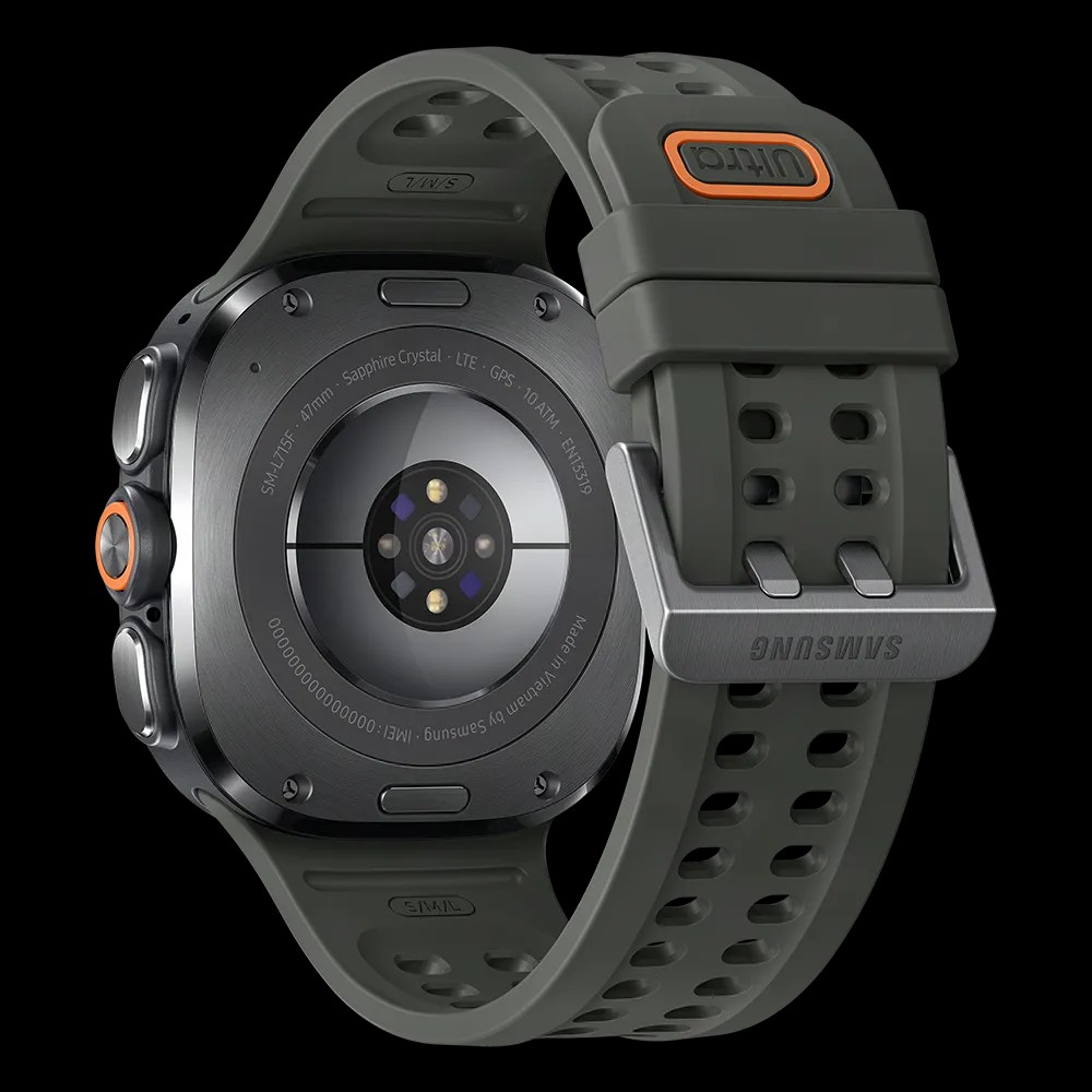 Samsung Galaxy Watch8 ultra Titanium Silver 47mm side