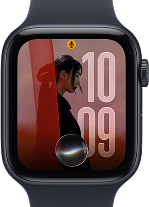 Apple Watch SE 3, aluminium case, midnight colour, personalised photo on watch face with Siri app complication, right side exterior, Digital Crown, Sport Band, black colour